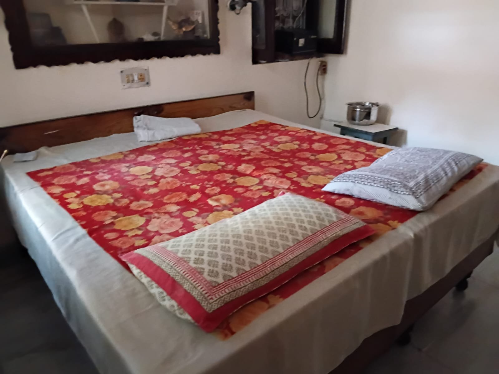Solid Sheesham Wood Double Bed | Handmade | Strong & Durable